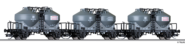 Set of 3 Silo cars<br /><a href='images/pictures/Tillig/01607.jpg' target='_blank'>Full size image</a>